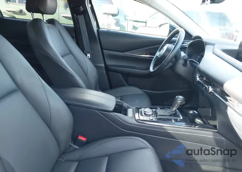 2025 Mazda Cx-30 2.5 S Preferred Package z USA, uszkodzony, nr VIN 3MVDMBCMXSM812355